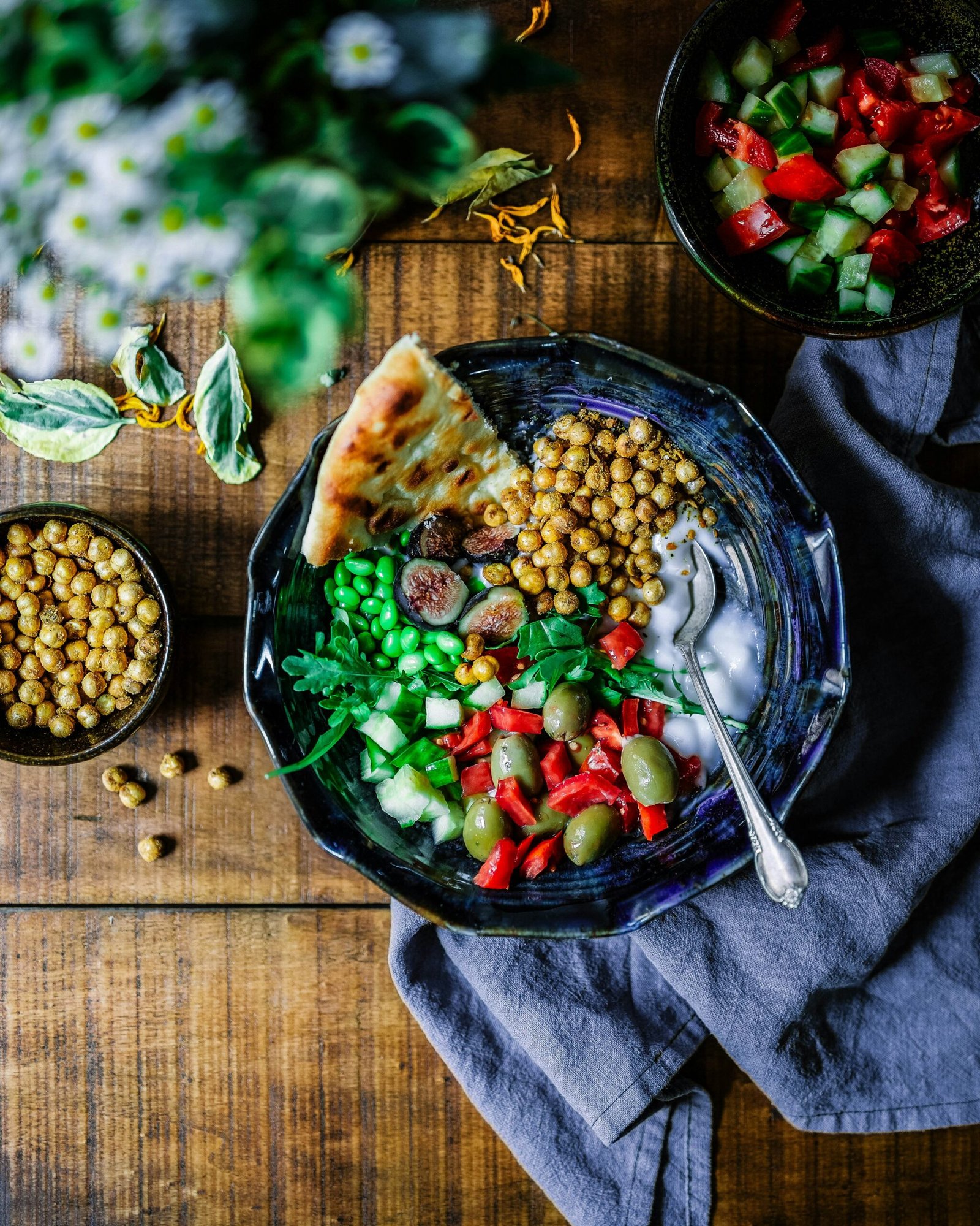 Steamed Broccoli and Vegan Cheese Sauce